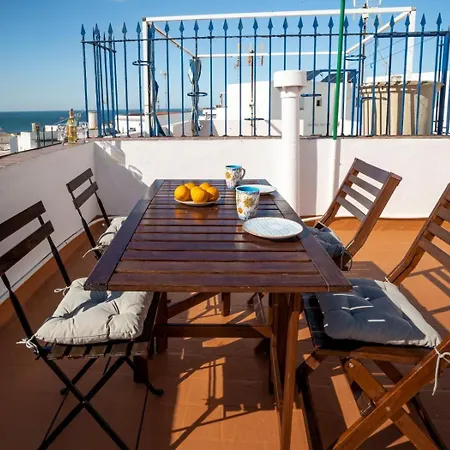 Prázdninový dům Sardinas With Roof Terrace And Sea View